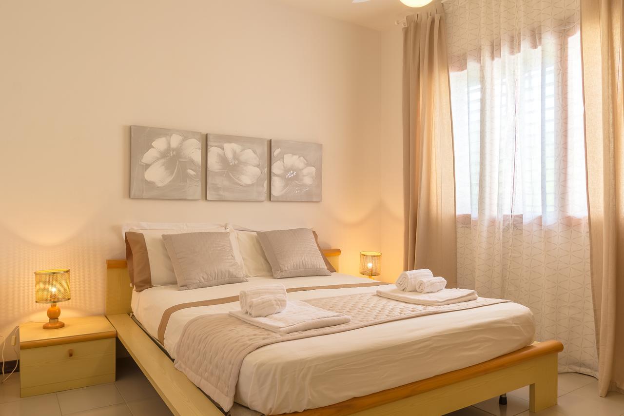 Blue Wood Apartment Letojanni Esterno foto
